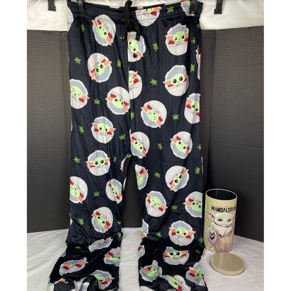 Star Wars Mandalorian Mens Sleep Pants with Collectible Grogu Tin Size M